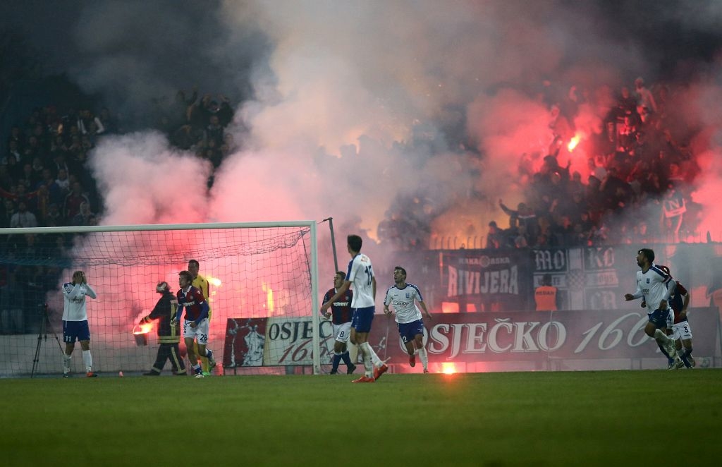 Osijek, 07.11.2015 - U utakmici 16. kola Prve HNL Osijek je na svom terenu pobijedio Hajduk sa 1-0 (1-0) i sprijeèio Spliæane da se barem privremeno popnu na prvo mjesto prvoligake ljestvice. foto HINA/ ik