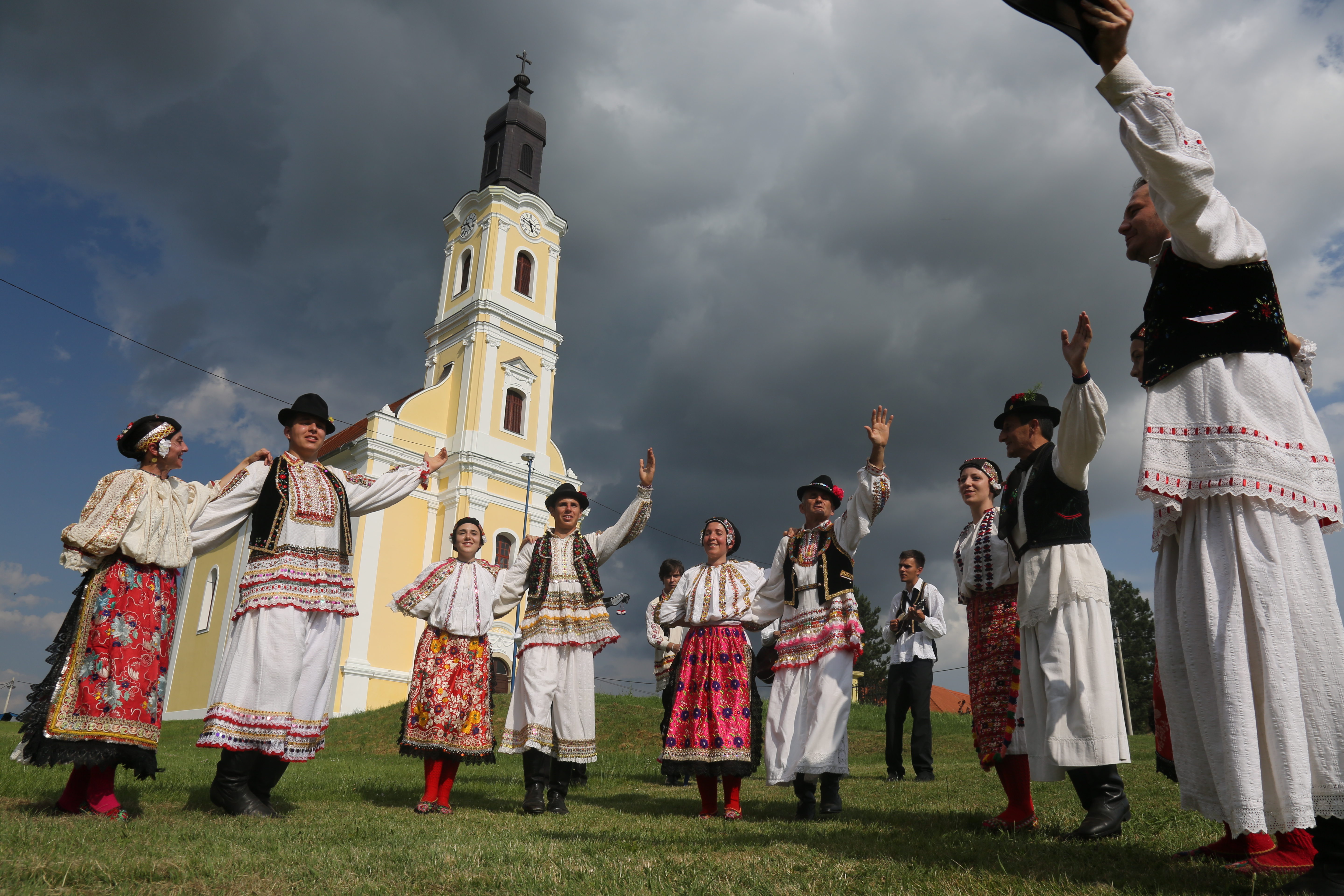 Народный фольклор. Фольклор. Современный городской фольклор. Обрядовые пляски. Фольклор Эстетика.