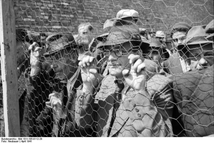 Zidovsko pitanje u Srbiji 1942 i danas Bundesarchiv_Bild_101I-185-0112-28__Belgrad__Erfassung_von_Juden-696x463