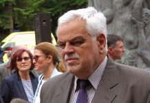 Tko je Vojislav Stanimirović, koji je za vukovarsku bolnicu rekao da je palo 'posljednje uporište ustaške vlasti'?