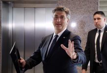 Plenković koji je u koaliciji s HNS-om najavljuje da će nakon izbora koalirati sa 'svjetonazorski bliskim strankama'