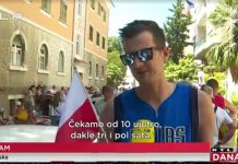 (VIDEO) Nepregledna kolona poljskih turista u Splitu: Strpljivo čekali u redu za glasovanje