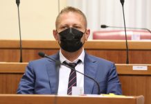Trojica općinskih načelnika napustila HSS, otišao i bivši župan: 'Beljak uništava stranku'