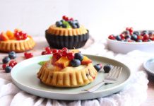 Jednostavne voćne tortice s ukusnom kremom