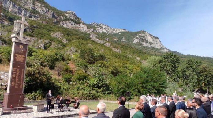 Mostar: Predstavnici obitelji žrtava pozvali institucije vlasti BiH da se pronađu tijela