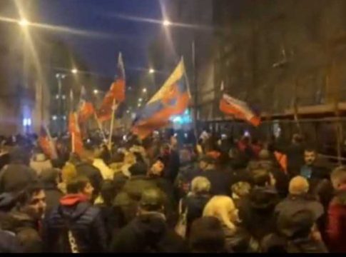 Osam sudionika prosvjeda uhićeno u Bratislavi