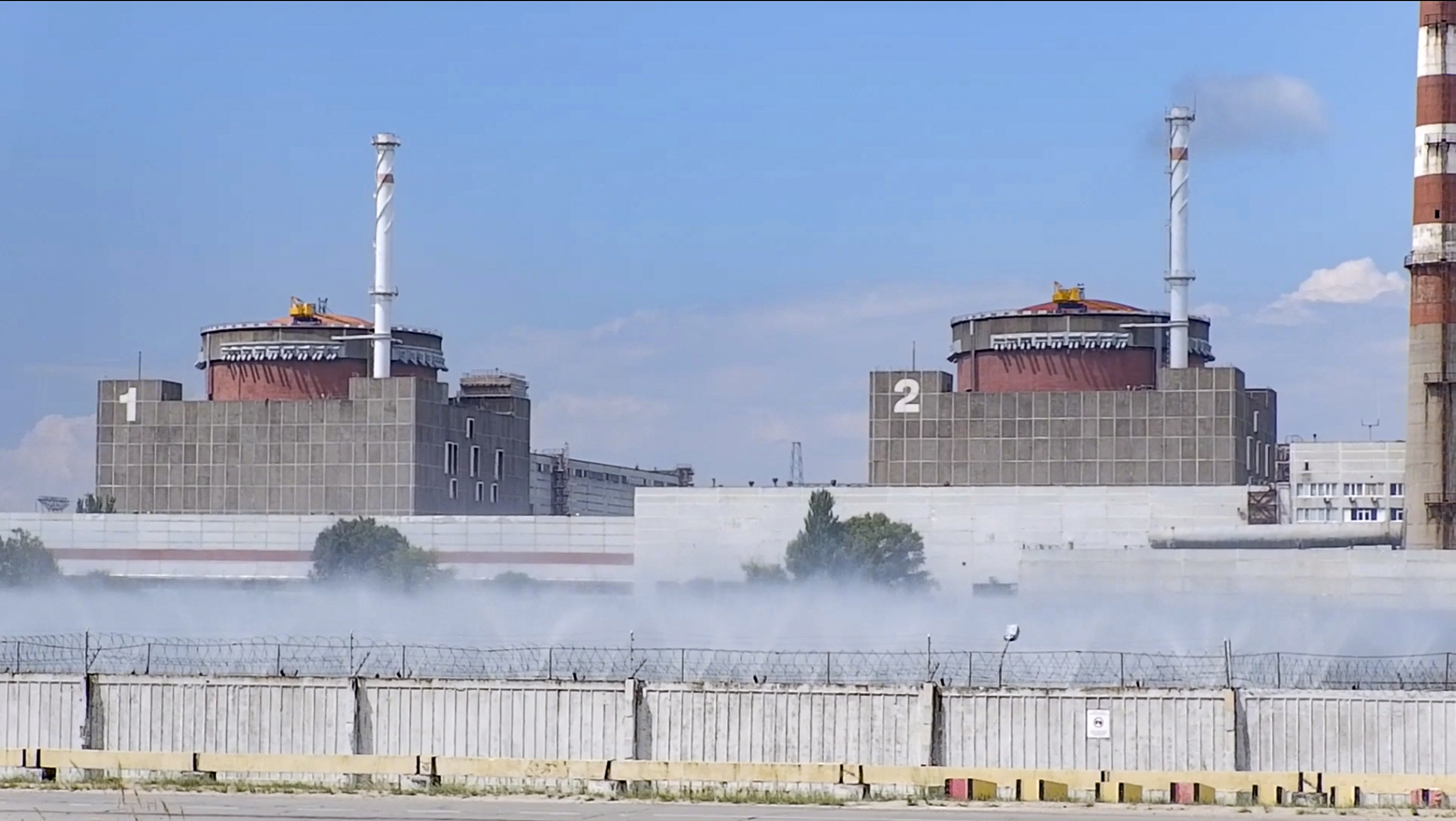 Запорожская аэс поражение. ЗАЭС 2022. Запорожской атомной электростанции (ЗАЭС). Энергодар атомная станция. Запорожская АЭС Энергодар.