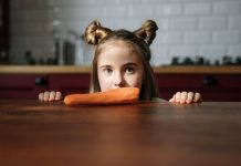 Njemačka: Ekstremno lijeva zelena vlast u Freiburgu nameće djeci vegetarijansku prehranu - roditelji protiv