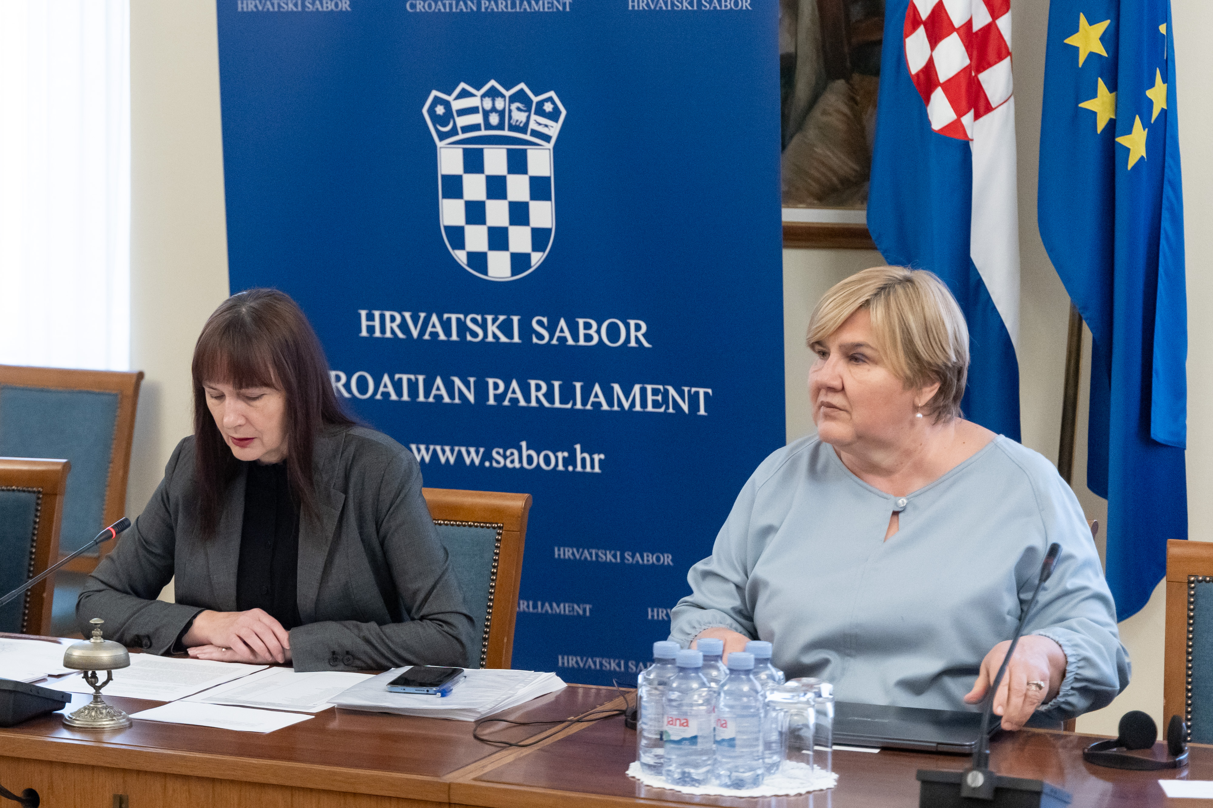 Surogatstvo se u Hrvatsku uvodi na mala vrata, evo zašto ga treba zabraniti  – narod.hr