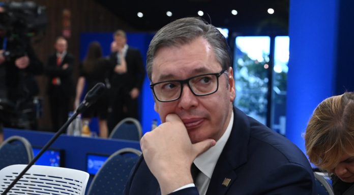 Vučić