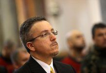 Mišetić odgovorio bošnjačkom unitaristu: 'Podjelu BiH prihvatio je i sam Izetbegović' Mišetić odgovorio bošnjačkom unitaristu: 'Podjelu BiH prihvatio je i sam Izetbegović'