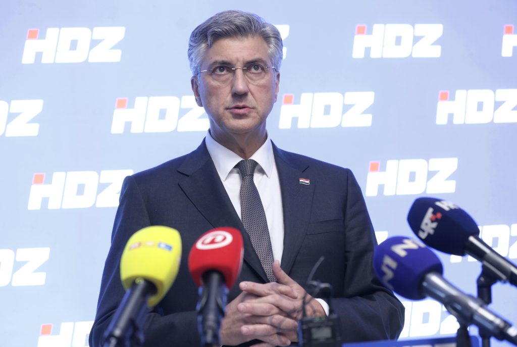 Politička borba oko dijaspore: Milijuni izvan Hrva